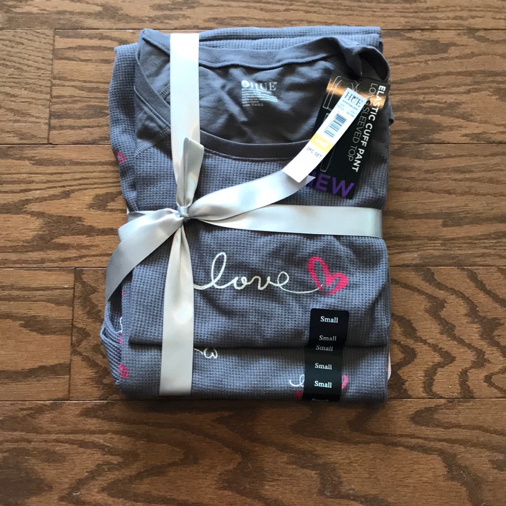 HUE Pj set